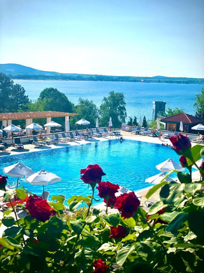 Aj Apartment 1 With Pool View, Santa Marina Holiday Village, Sozopol Exterior photo